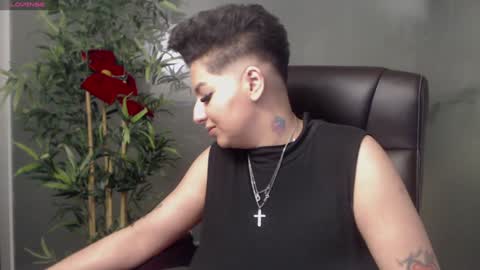         online show from 12/06/24, 12:02