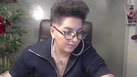         online show from 12/12/24, 11:58