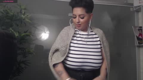         online show from 12/15/24, 01:02