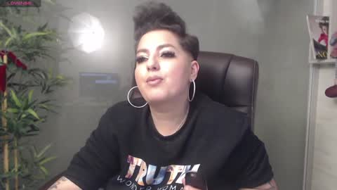         online show from 12/17/24, 12:45