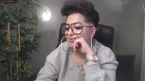         online show from 01/12/25, 10:54