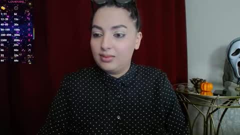         online show from 10/18/25, 04:52