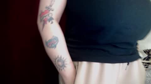         online show from 02/18/26, 09:22