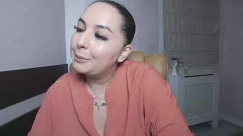 Snapshot of allyiah chatting on 06/23/26, 06:39 online show from 06/23/26, 06:39