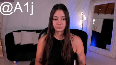 Alisson online show from 05/18/26, 10:21