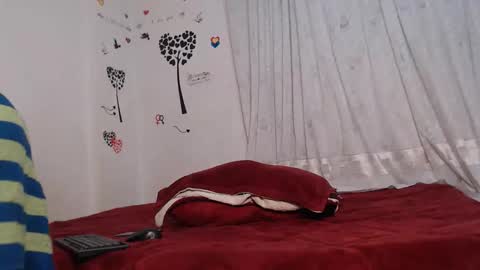 Snapshot of allyka_transsm chatting on 09/29/25, 01:00 Allyka online show from 09/29/25, 01:00