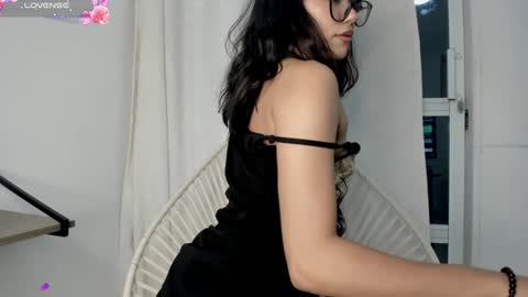 Snapshot of allyson_4 chatting on 12/02/24, 10:34 Allyson 3 online show from 12/02/24, 10:34