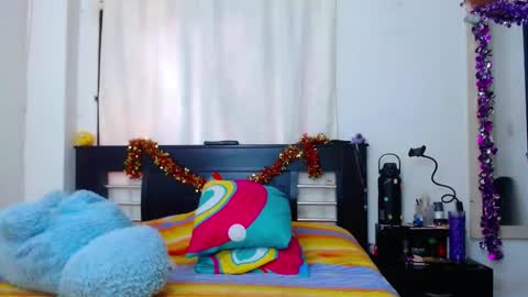 Allyson collins online show from 02/12/25, 04:22