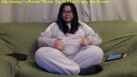 Allyssamay online show from 01/05/25, 03:22