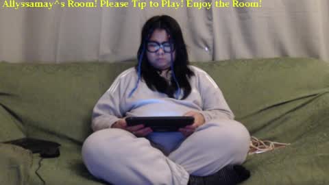 Allyssamay online show from 01/05/25, 06:24