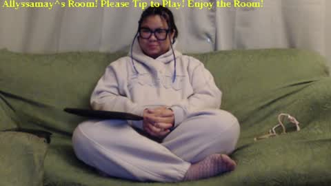 Allyssamay online show from 01/11/25, 03:55