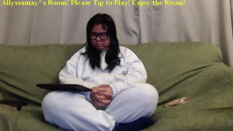 Allyssamay online show from 01/19/25, 06:09
