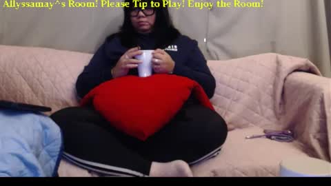 Allyssamay online show from 11/03/25, 03:30