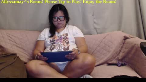 Snapshot of allyssamay chatting on 05/06/26, 02:29 Allyssamay online show from 05/06/26, 02:29