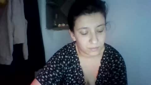 Snapshot of alma_amy chatting on 01/17/26, 09:18 Alma online show from 01/17/26, 09:18