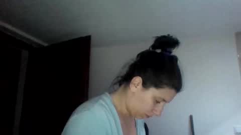 Snapshot of alma_amy chatting on 02/17/26, 09:54 Alma online show from 02/17/26, 09:54