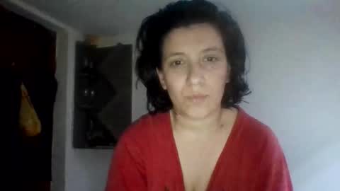 Snapshot of alma_amy chatting on 02/21/26, 08:21 Alma online show from 02/21/26, 08:21