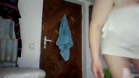 Snapshot of alma_amy chatting on 03/03/26, 08:26 Alma online show from 03/03/26, 08:26