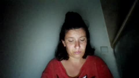 Snapshot of alma_amy chatting on 06/13/26, 09:35 Alma online show from 06/13/26, 09:35