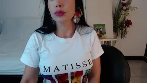 Snapshot of alma_art_ chatting on 03/24/26, 09:09 alma_art_ online show from 03/24/26, 09:09