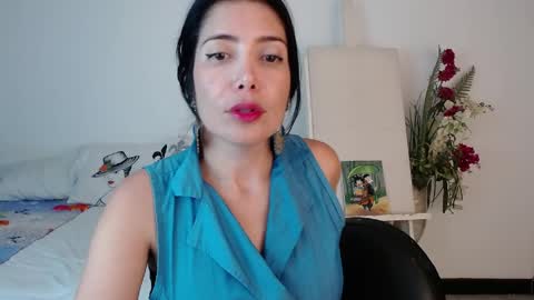 Snapshot of alma_art_ chatting on 04/05/26, 03:26 alma_art_ online show from 04/05/26, 03:26