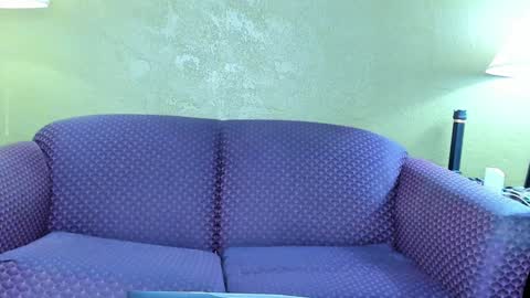 Snapshot of almakay01 chatting on 01/12/25, 09:19 Jean and nick online show from 01/12/25, 09:19