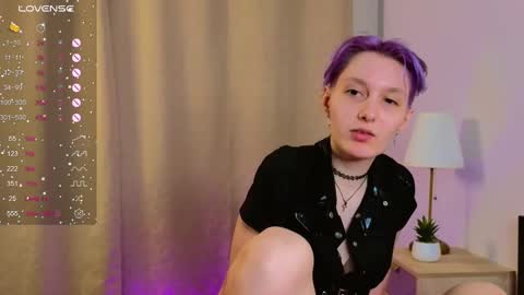 Snapshot of almawood chatting on 02/22/25, 02:30 almawood online show from 02/22/25, 02:30