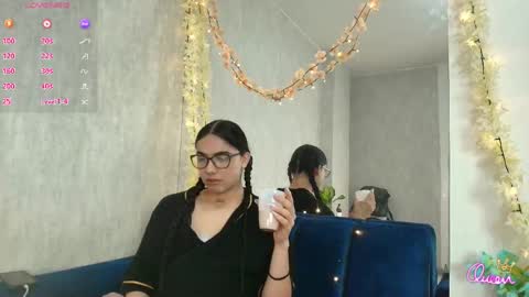 Snapshot of almazz_ chatting on 05/23/26, 01:04 Santy online show from 05/23/26, 01:04
