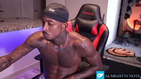 Snapshot of almightycnote chatting on 10/07/25, 11:35 Almightycnote online show from 10/07/25, 11:35