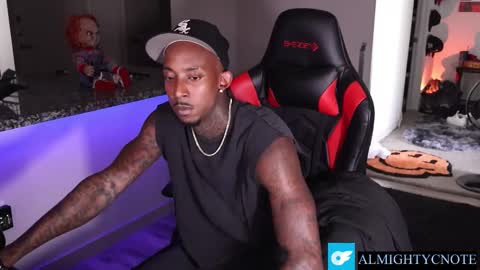 Snapshot of almightycnote chatting on 10/11/25, 10:41 Almightycnote online show from 10/11/25, 10:41