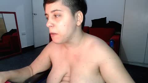 Almond online show from 01/02/25, 11:38