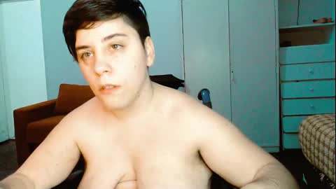 Almond online show from 01/10/25, 01:21