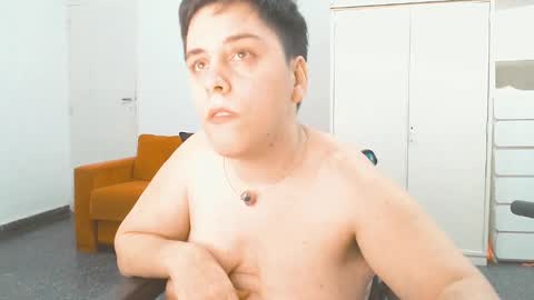 Almond online show from 03/10/25, 01:12