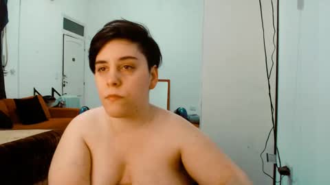 Almond online show from 10/02/25, 12:28