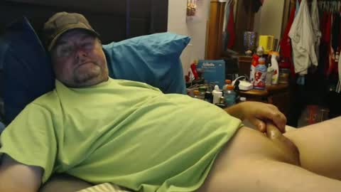 Snapshot of almostheaven chatting on 06/19/26, 12:09 almostheaven online show from 06/19/26, 12:09