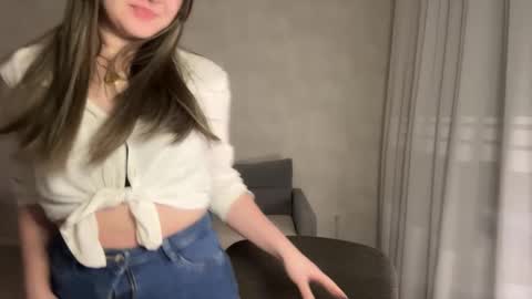 Anna online show from 03/08/26, 02:04