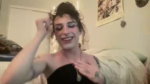 aloexvera online show from 02/11/25, 07:33