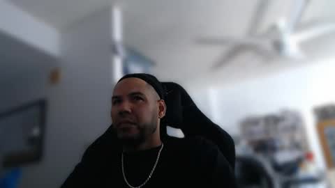 simplyfaded online show from 10/19/25, 09:59