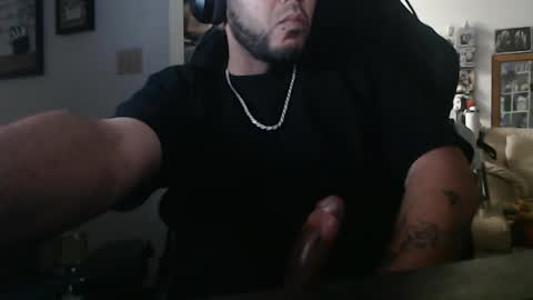 Snapshot of aloha_king chatting on 04/24/26, 09:45 simplyfaded online show from 04/24/26, 09:45
