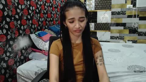 Snapshot of alondra_aleng_ereng chatting on 01/15/25, 08:16 Alondra  online show from 01/15/25, 08:16
