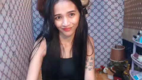 Snapshot of alondra_aleng_ereng chatting on 10/26/25, 02:56 Alondra  online show from 10/26/25, 02:56