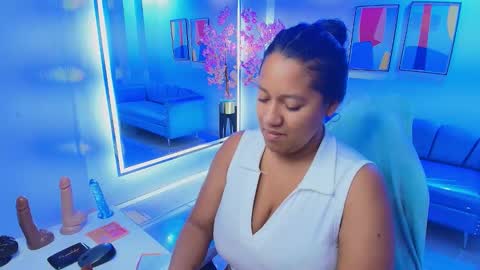 Alondra  online show from 01/16/26, 04:05