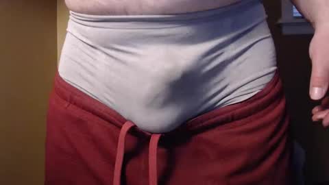 Snapshot of aloneandjustme chatting on 04/11/26, 09:46 JustMe online show from 04/11/26, 09:46