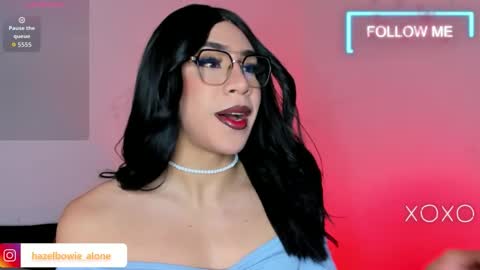 Snapshot of alonehazel chatting on 12/01/25, 03:11 Hazel Bowie online show from 12/01/25, 03:11