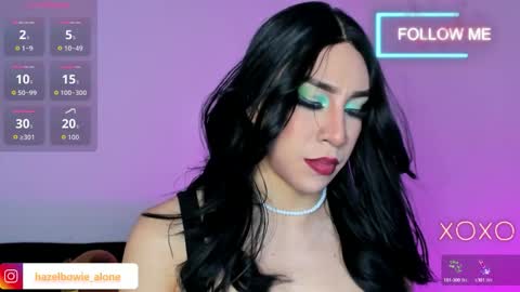 Snapshot of alonehazel chatting on 12/05/25, 02:31 Hazel Bowie online show from 12/05/25, 02:31