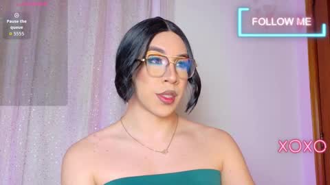 Hazel Bowie online show from 03/03/26, 09:10