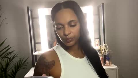 alongcamelexy online show from 10/23/25, 02:33