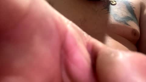 Snapshot of alonsoj0893 chatting on 09/16/25, 12:22 alonsoj0893 online show from 09/16/25, 12:22