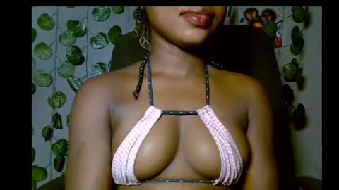 Snapshot of alosexy_bae chatting on 03/31/26, 05:46 alo online show from 03/31/26, 05:46