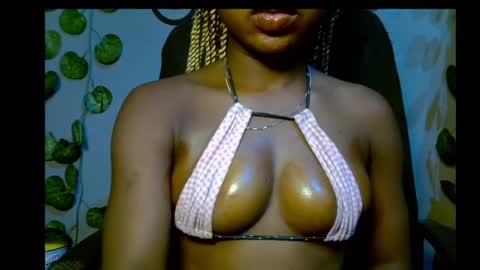 Snapshot of alosexy_bae chatting on 06/07/26, 04:22 alo online show from 06/07/26, 04:22